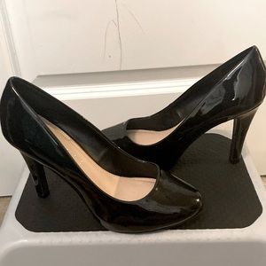 Black 4 Inch Pumps.